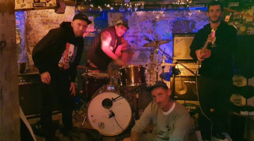 WornDownThread_Titel